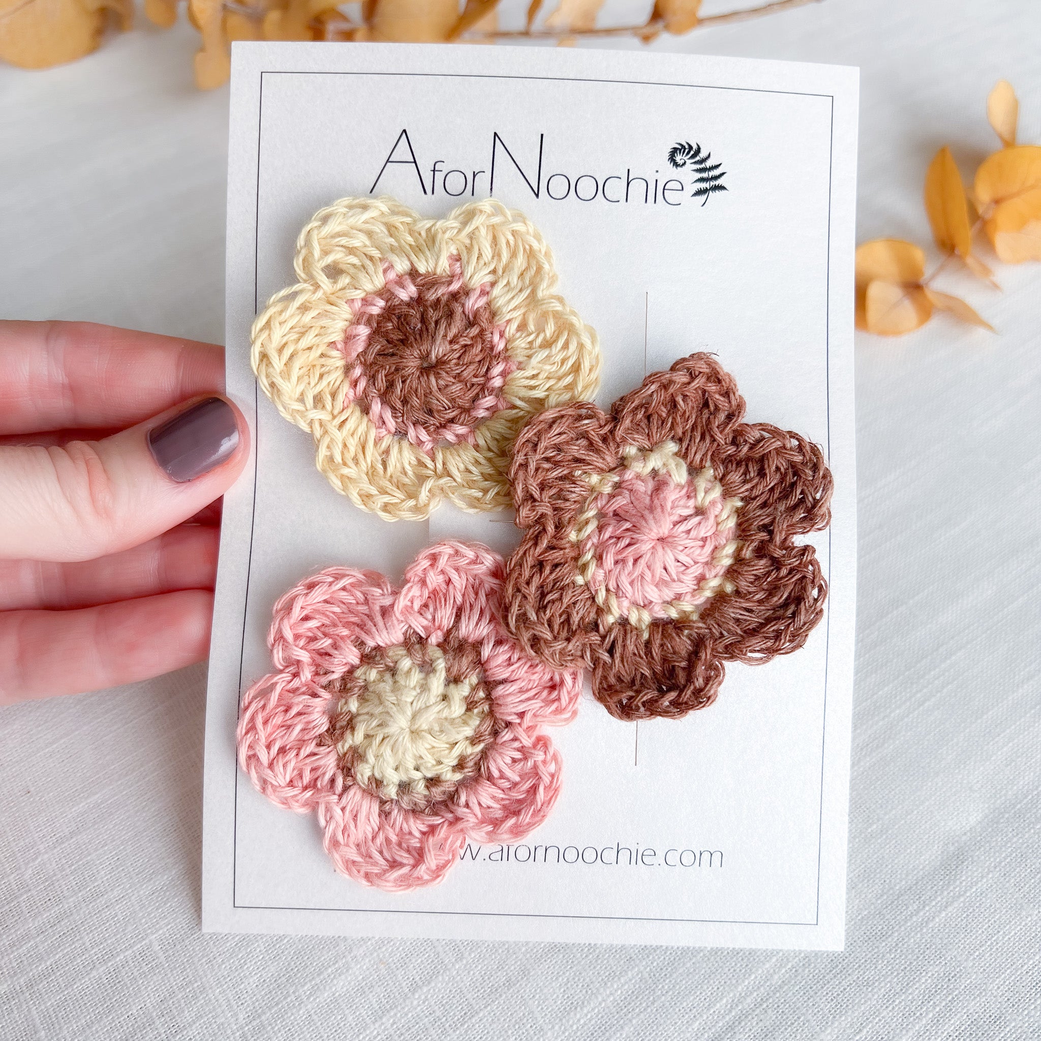 Hand crochet flower hair clips - A for Noochie 